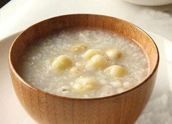 5种食疗方法，让老年人安心睡眠