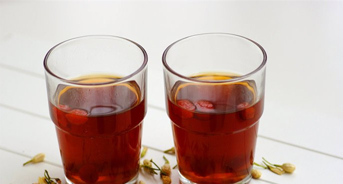 中医药膳让女性恢复好气色