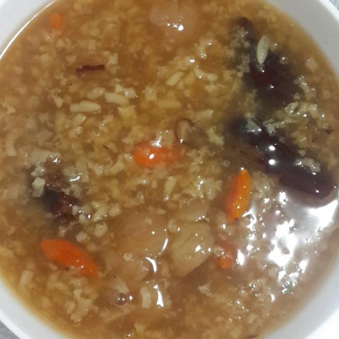 桂圆红枣糯米粥