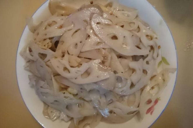 炝炒藕片