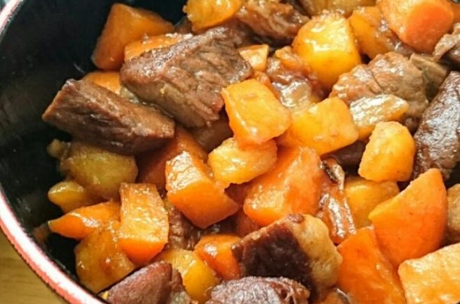 土豆烧牛肉