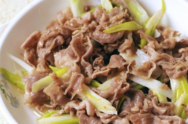 葱爆羊肉
