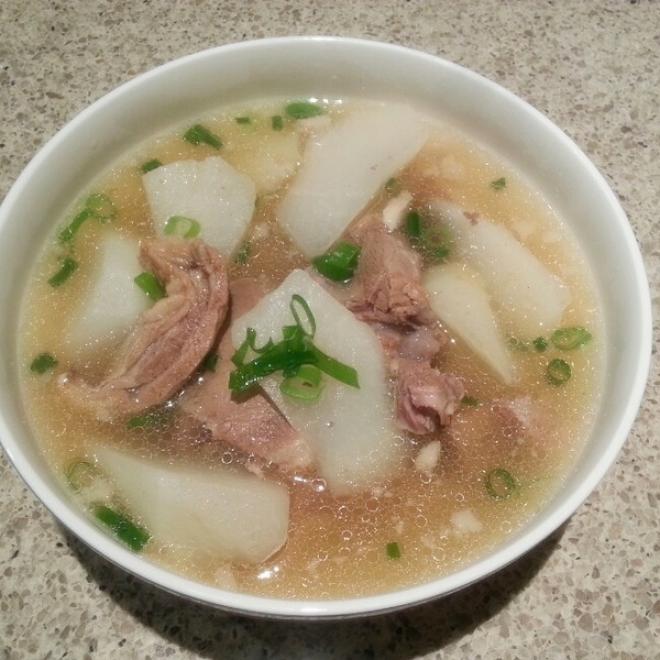 羊肉萝卜汤