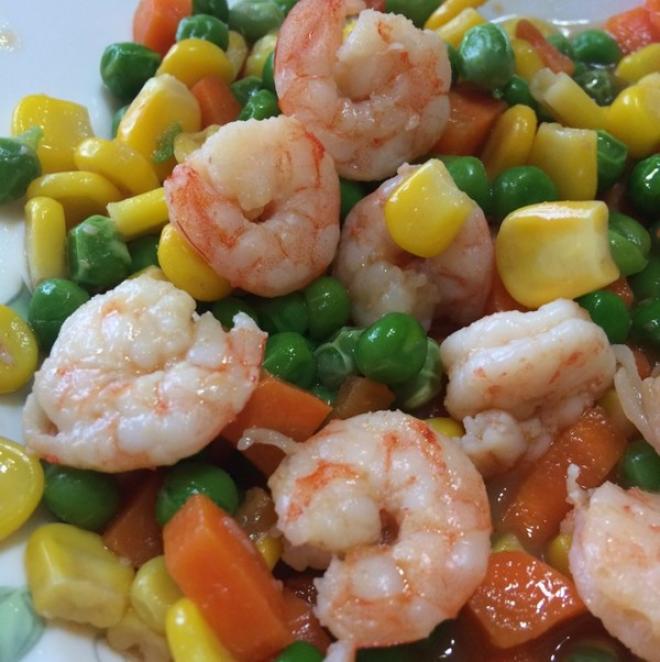 三色炒虾仁