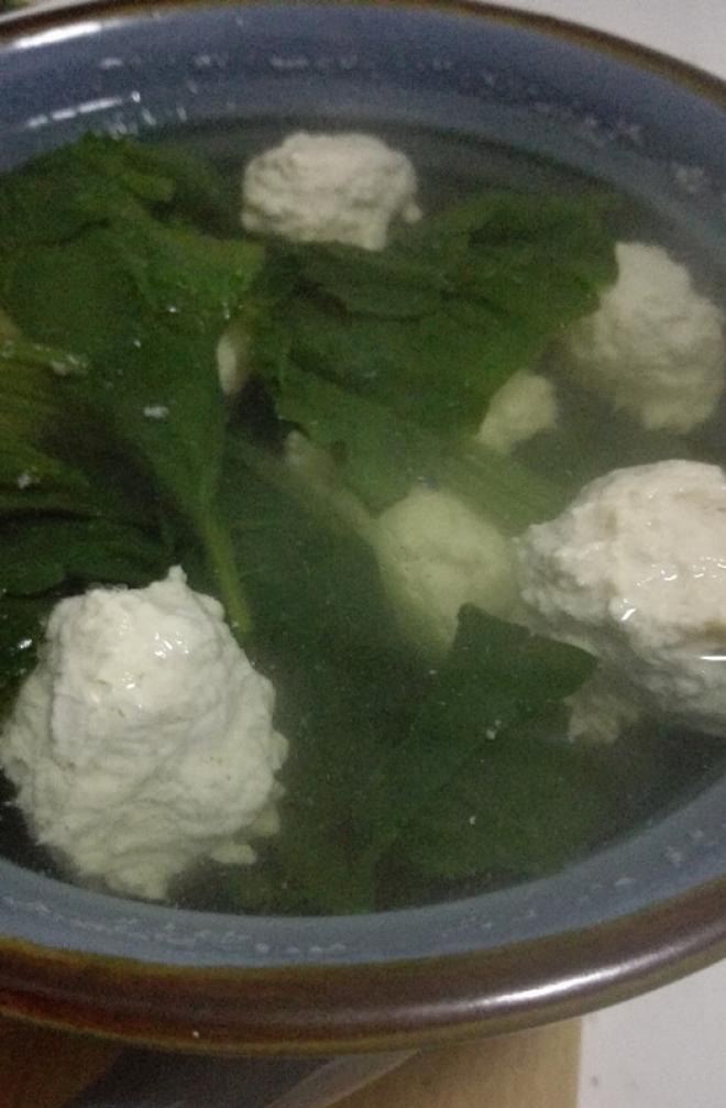 蔬菜鸡肉丸汤