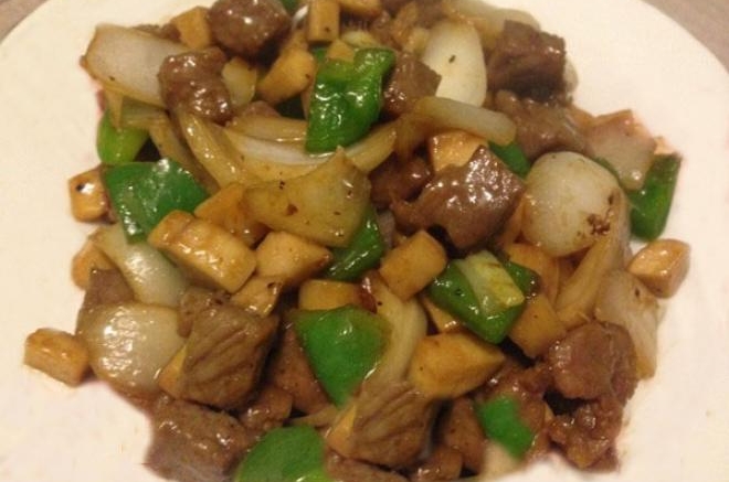 杏鲍菇黑椒牛肉粒