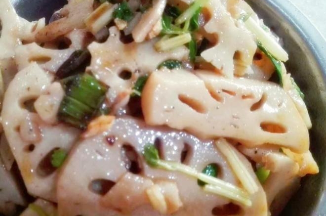 芹菜藕片