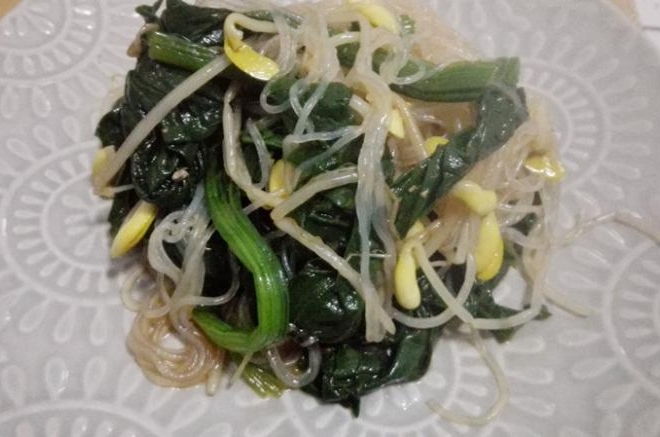 菠菜豆芽拌粉丝