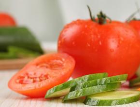 西红柿、黄瓜切片
