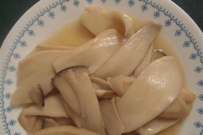 素炒鸡腿菇