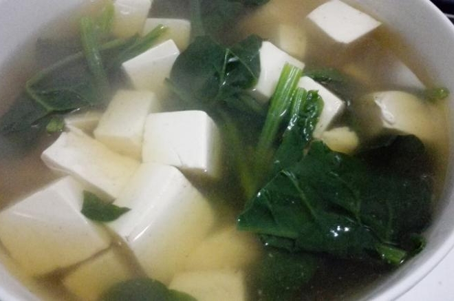 菠菜豆腐汤