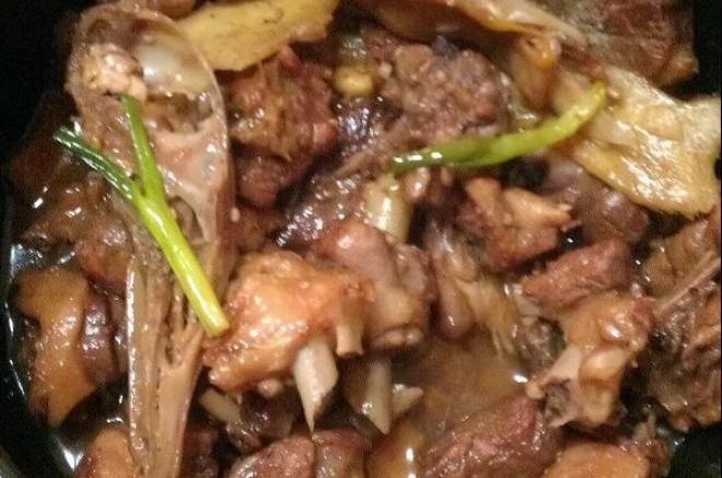 焖鸭肉