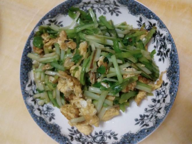 韭黄炒蛋
