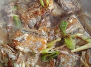 大火炖开转至中火收汁
