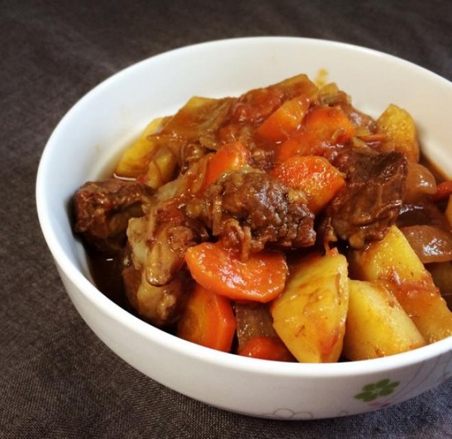 红烩牛腩