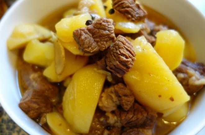 土豆烧牛腩