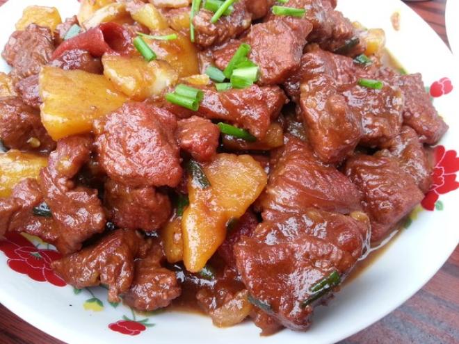 红烧牛腩