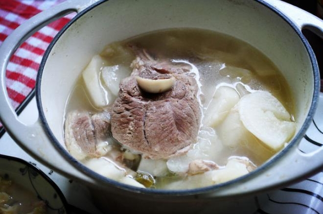 羊排萝卜汤
