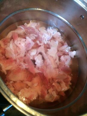 牛筋焯水沥干水分