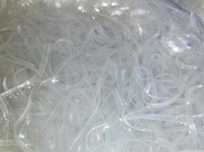 粉丝用温水泡软