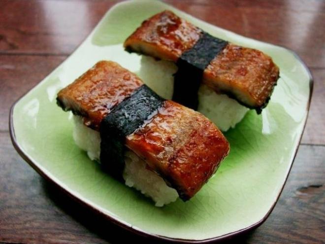 鳗鱼寿司