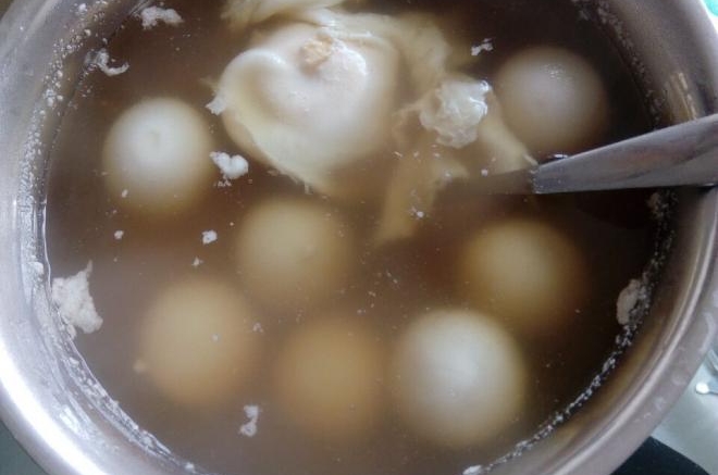 红糖鸡蛋汤圆