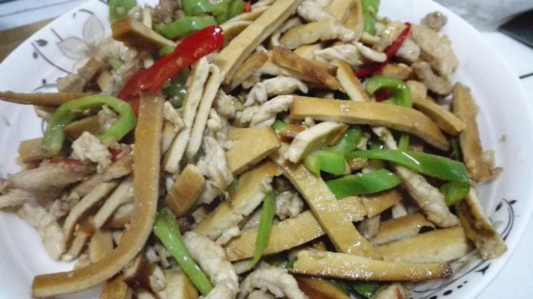 双椒炒豆干
