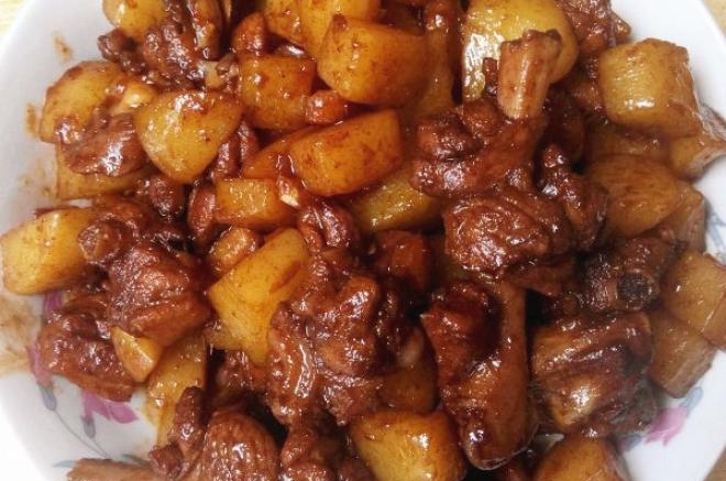 土豆炖鸭腿