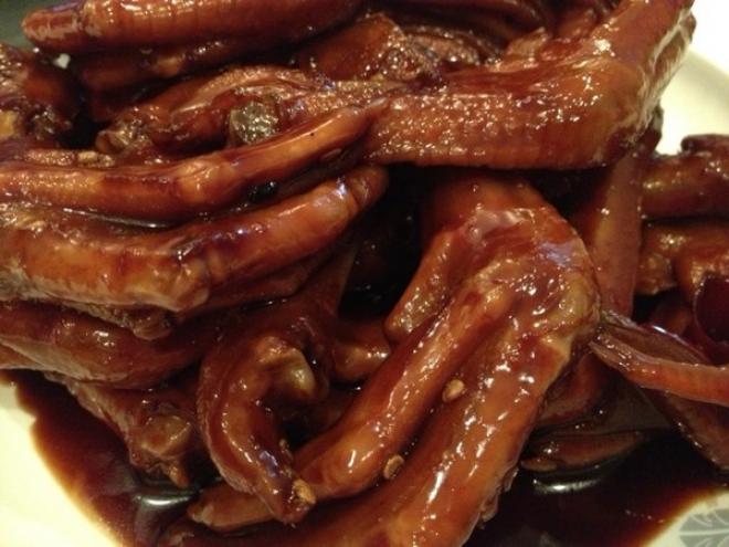红烧鸭掌