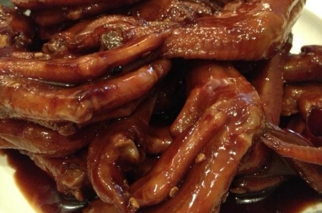 红烧鸭掌