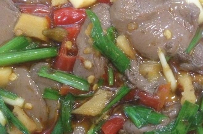 泡椒鸭血
