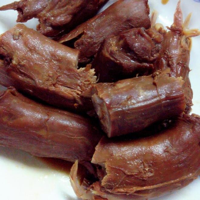 卤鸭脖