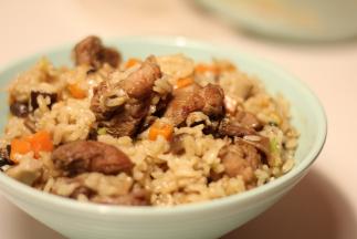 煮好后搅拌均匀，撒上葱花再焖10分钟就可以了