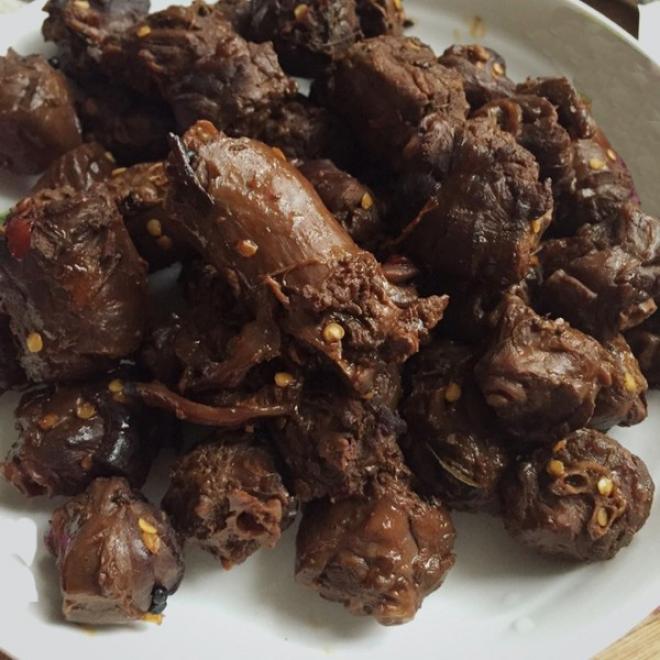香辣鸭脖