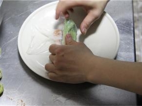 最后全部卷起就好了