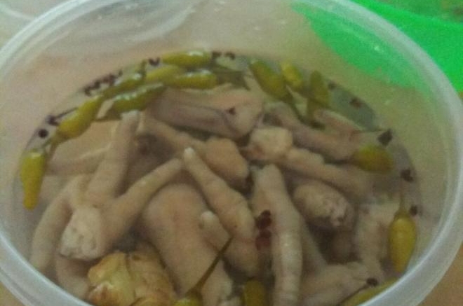 泡椒鸡爪