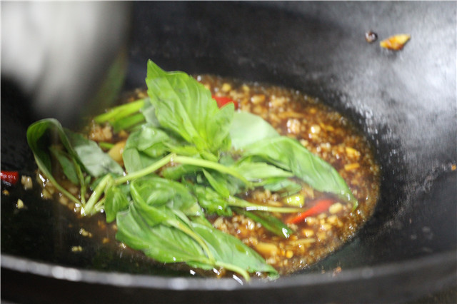 超级下饭的肉末茄子，分分钟搞定！