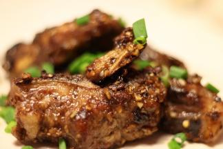 炒好后装盘，肉食动物的盛宴开席啦~