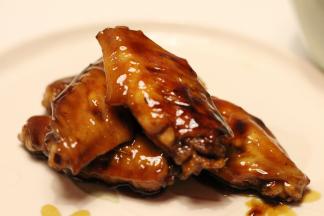 汤汁浓稠，香味扑鼻的啤酒鸡翅就做好了