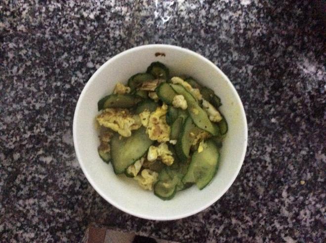 黄瓜炒蛋