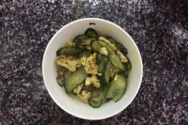 黄瓜炒蛋