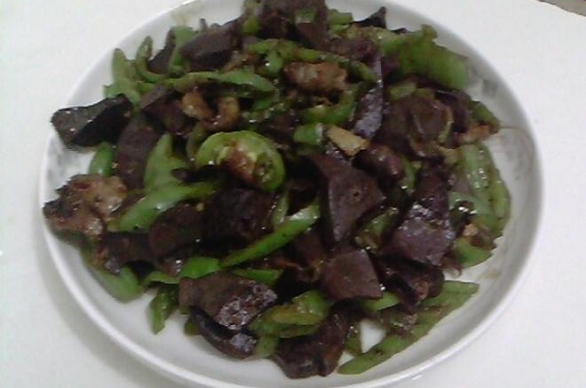 尖椒炒肺片