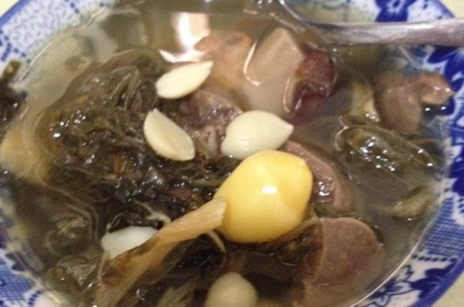 南北杏菜干猪肺汤
