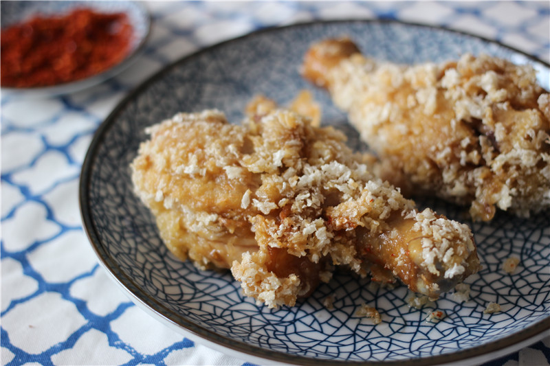 小孩最爱吃的炸鸡腿，自己在家做安全又放心！