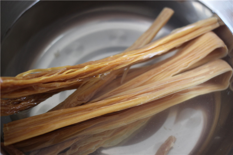 风靡全世界的辣条来啦！自己做的更好吃