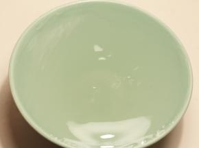 不低于85度开水冲泡冰粉粉，搅拌冷却凝固成型，放入冰箱冷藏2-3个小时