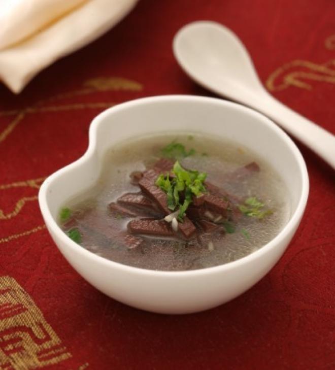 芹菜姜丝猪血汤