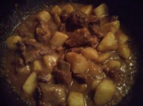 大火煮开后转小火，煮成汤汁浓稠时收汁即可