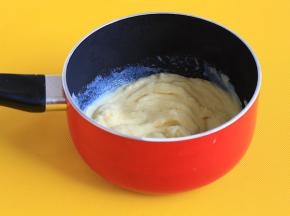 注意一定要把牛奶、玉米面煮熟。