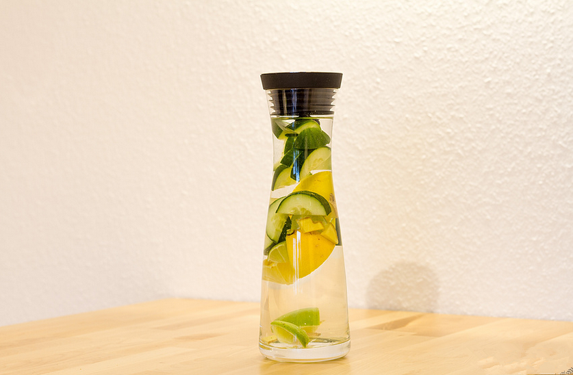 都说每天喝八杯水？除了热水还能喝点啥